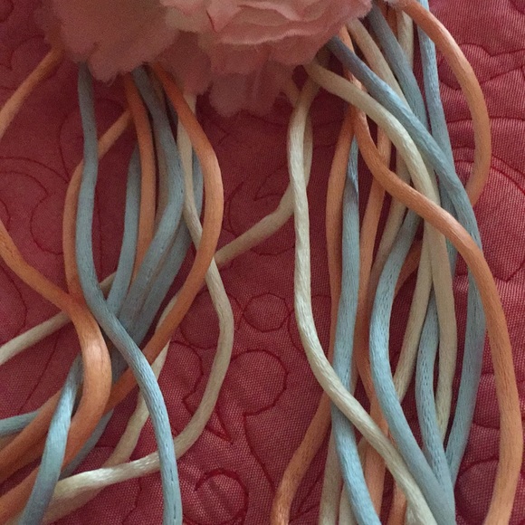 Necklace - Picture 3 of 4